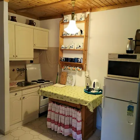Strand Apartman