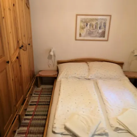 Strand Apartman